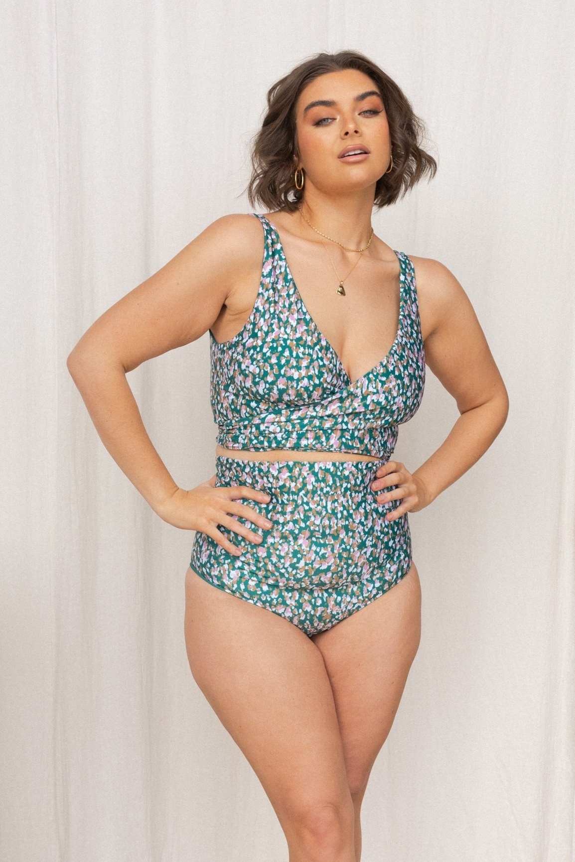 Shaping Swimwear ~ Made for loving your figure – Baiia Swimwear