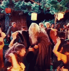 The cast of Lord of the Rings dancing 