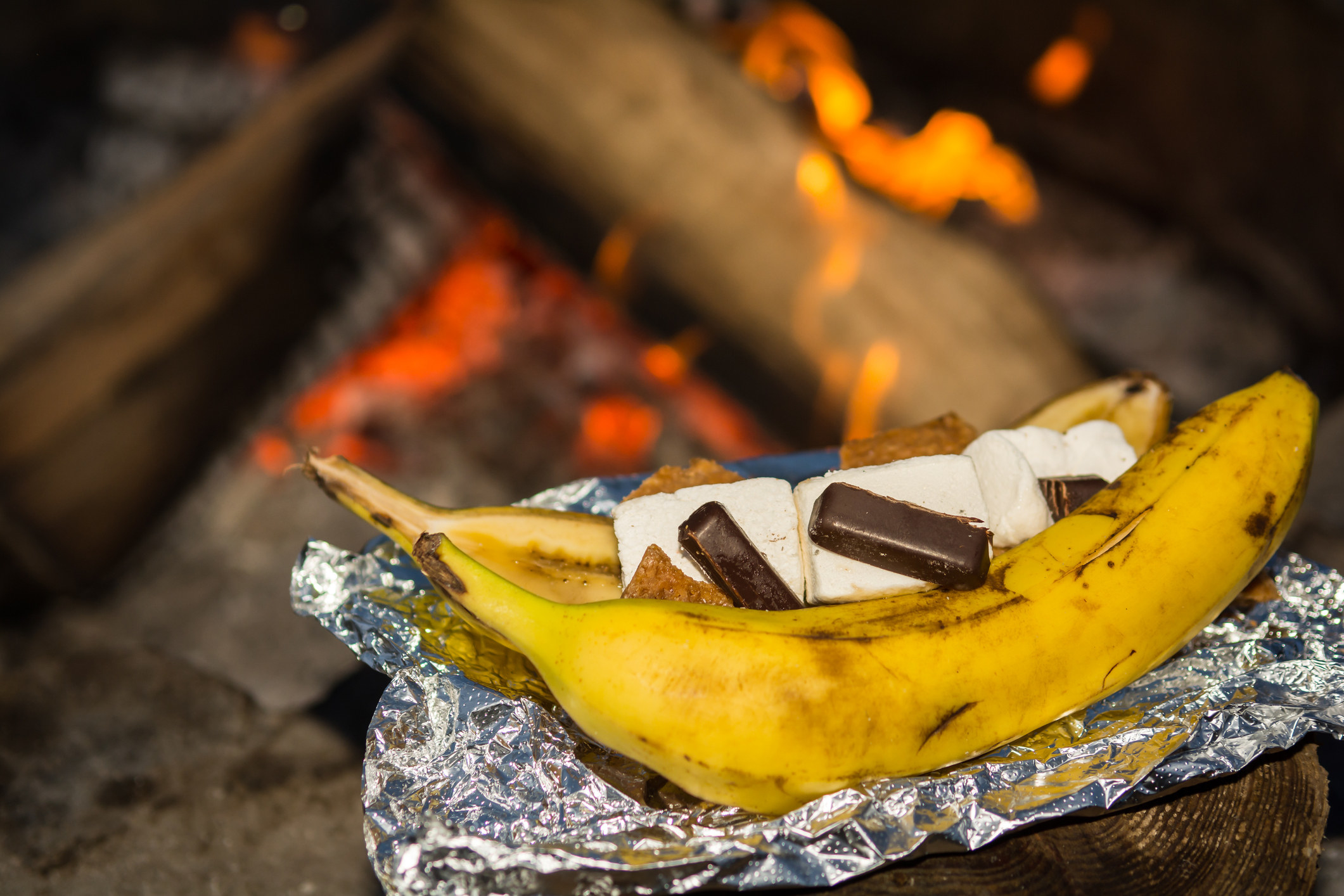 Banana boat s&#x27;mores.