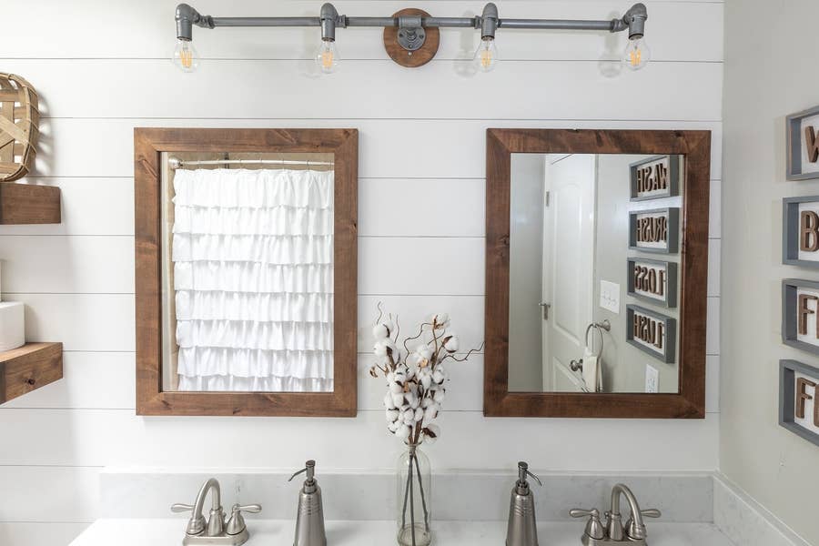 21 Best Vanity Mirrors To Gaze, Why Are Vanity Mirrors So Expensive