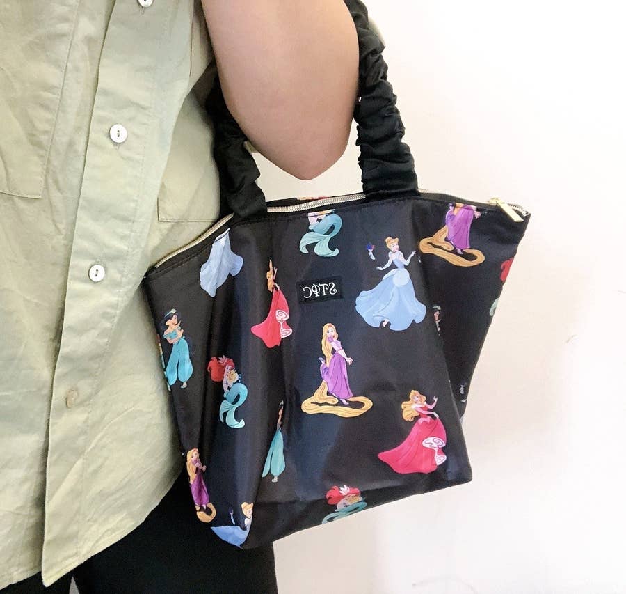 雑誌付録でゲットした プリンセスバッグ がたまらん可愛さでした 雑誌付録でゲットした プリンセスバッグ がたまらん可愛さでした