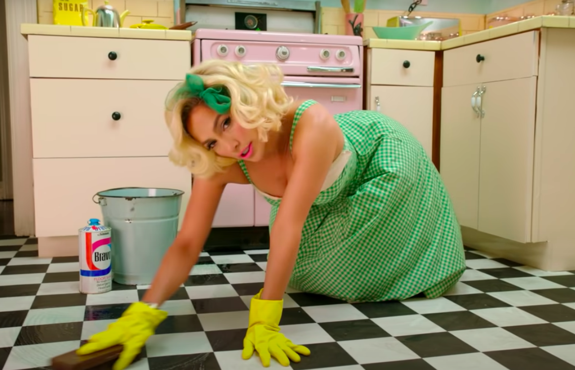 Jennifer Lopez scrubs the floor in her &quot;Ain&#x27;t Your Mama&quot; video