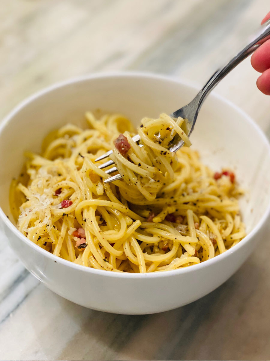 Spaghetti carbonara with pancetta