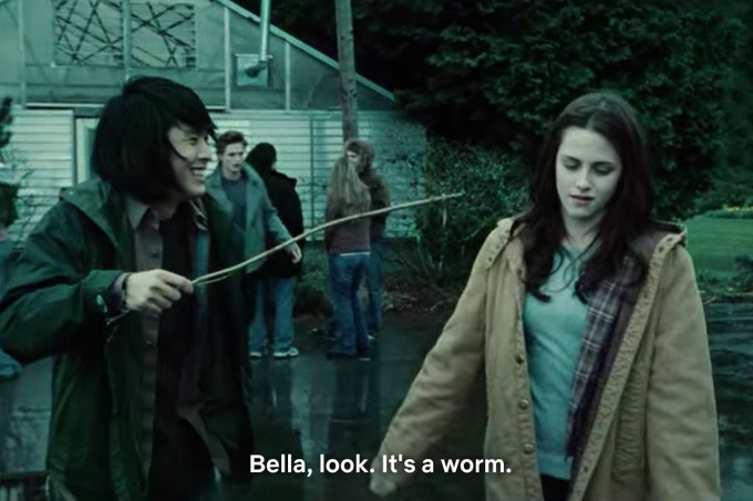 Eric: "Bella, look. It's a worm"