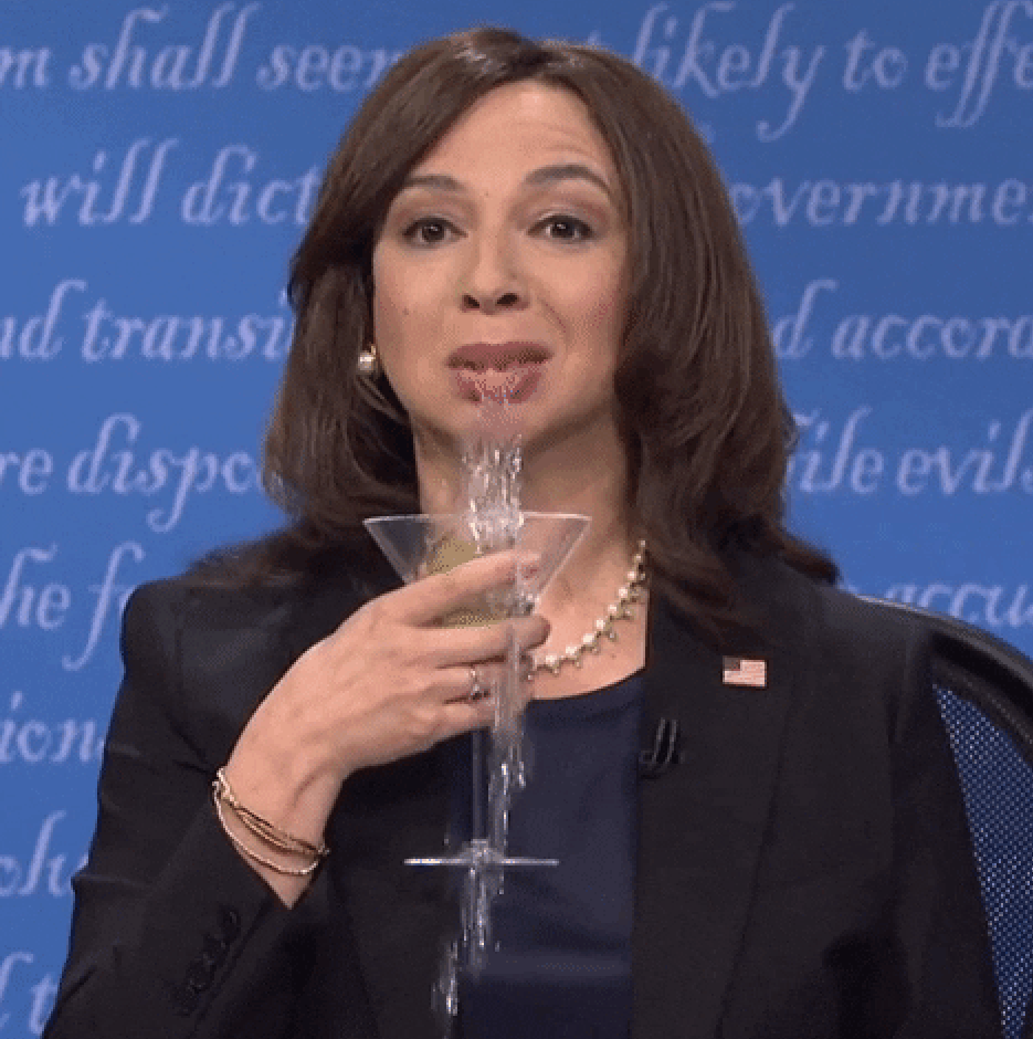 Maya Rudolph spitting her drink out