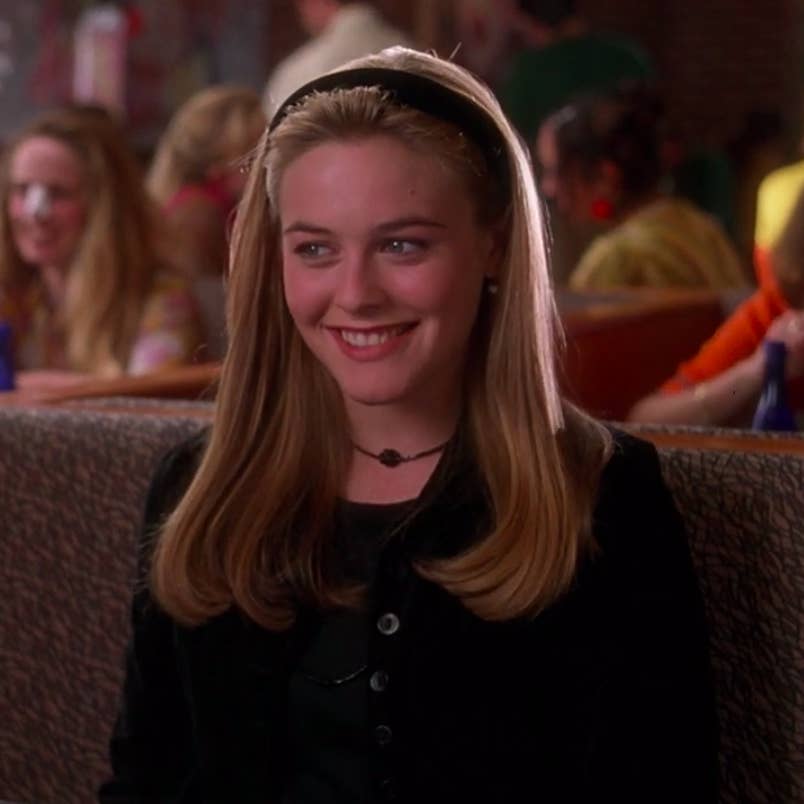 All 48 Outfits Cher Wears In Clueless Ranked