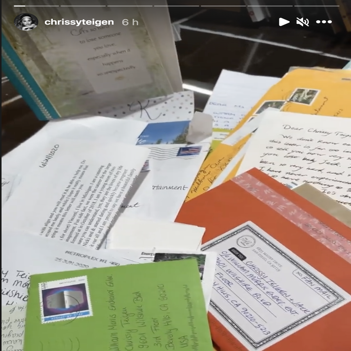 Chrissy Teigen Cries Over Condolence Letters From Fans