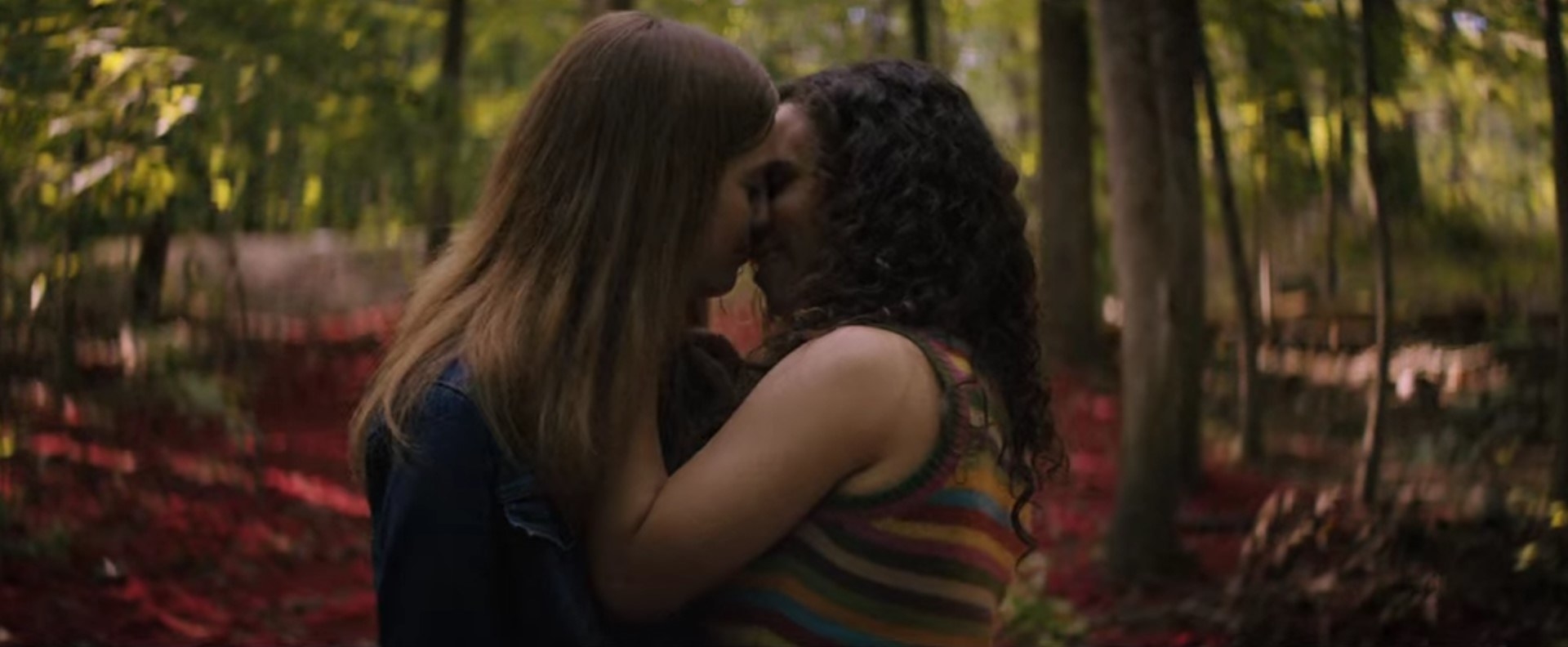 Sam and Deena kiss
