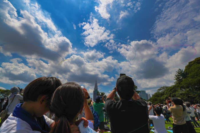 ブルーインパルス 素晴らしい 自民 片山さつき議員 なぜか映画 3丁目の夕日 の画像をシェアしツッコミ殺到 ブルーインパルス 素晴らしい 自民 片山さつき議員 なぜか映画 3丁目の夕日 の画像をシェアしツッコミ殺到