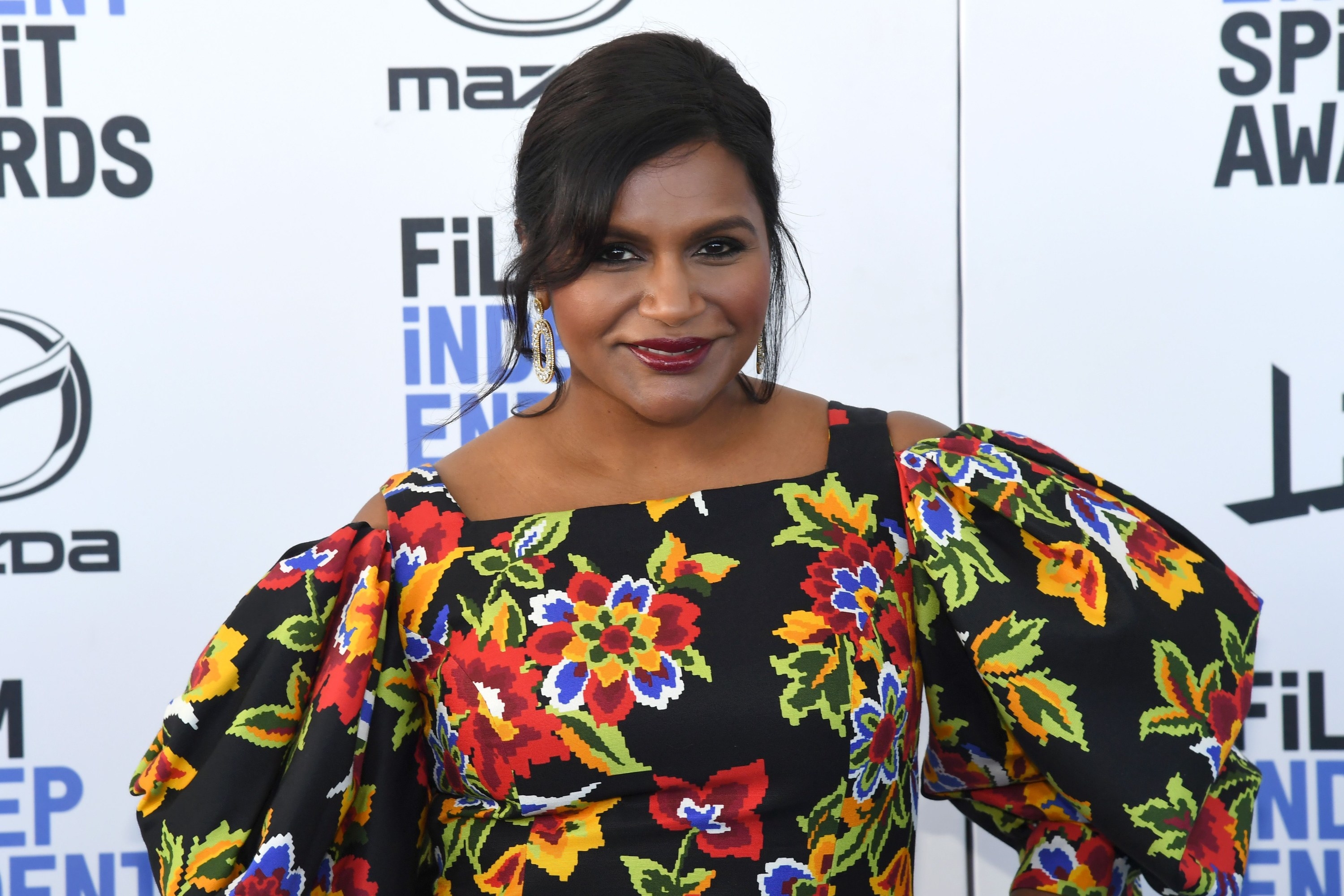 Mindy Kaling and HBO Max's Scooby-Doo Reboot 'Velma' Under Fire for  Sexualizing Teens and Just Plain Being Unfunny