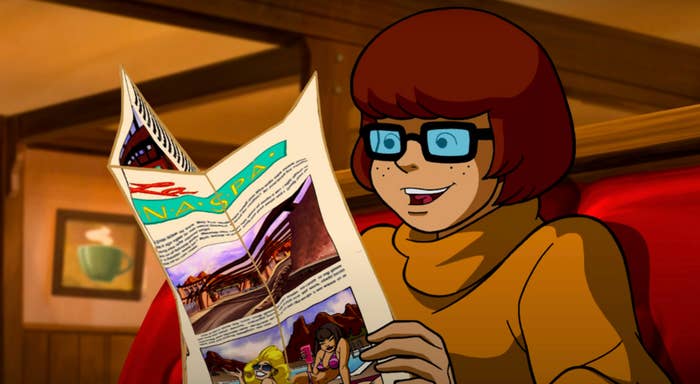 Mindy Kaling's Velma Is Asian, White People Are NOT Okay