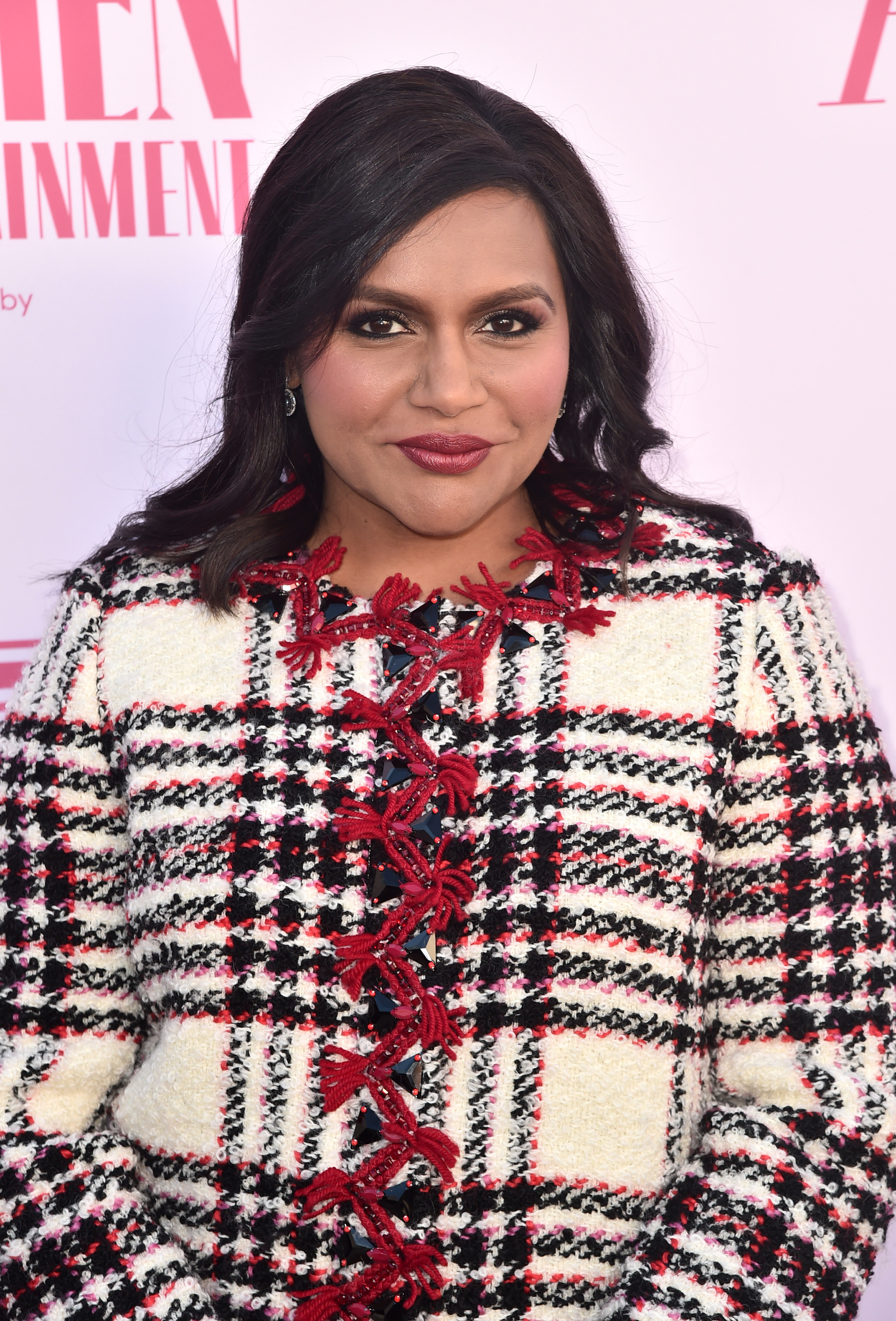 Scooby: Mindy Kaling rebate críticas por Velma asiática em spin-off