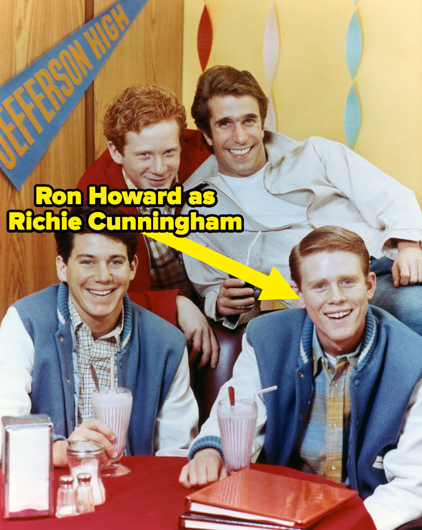 Ron Howard with some of the cast of &quot;Happy Days&quot;