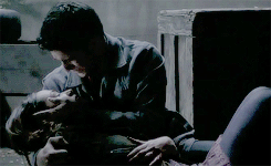 Scott kissing Allison&#x27;s head after she dies