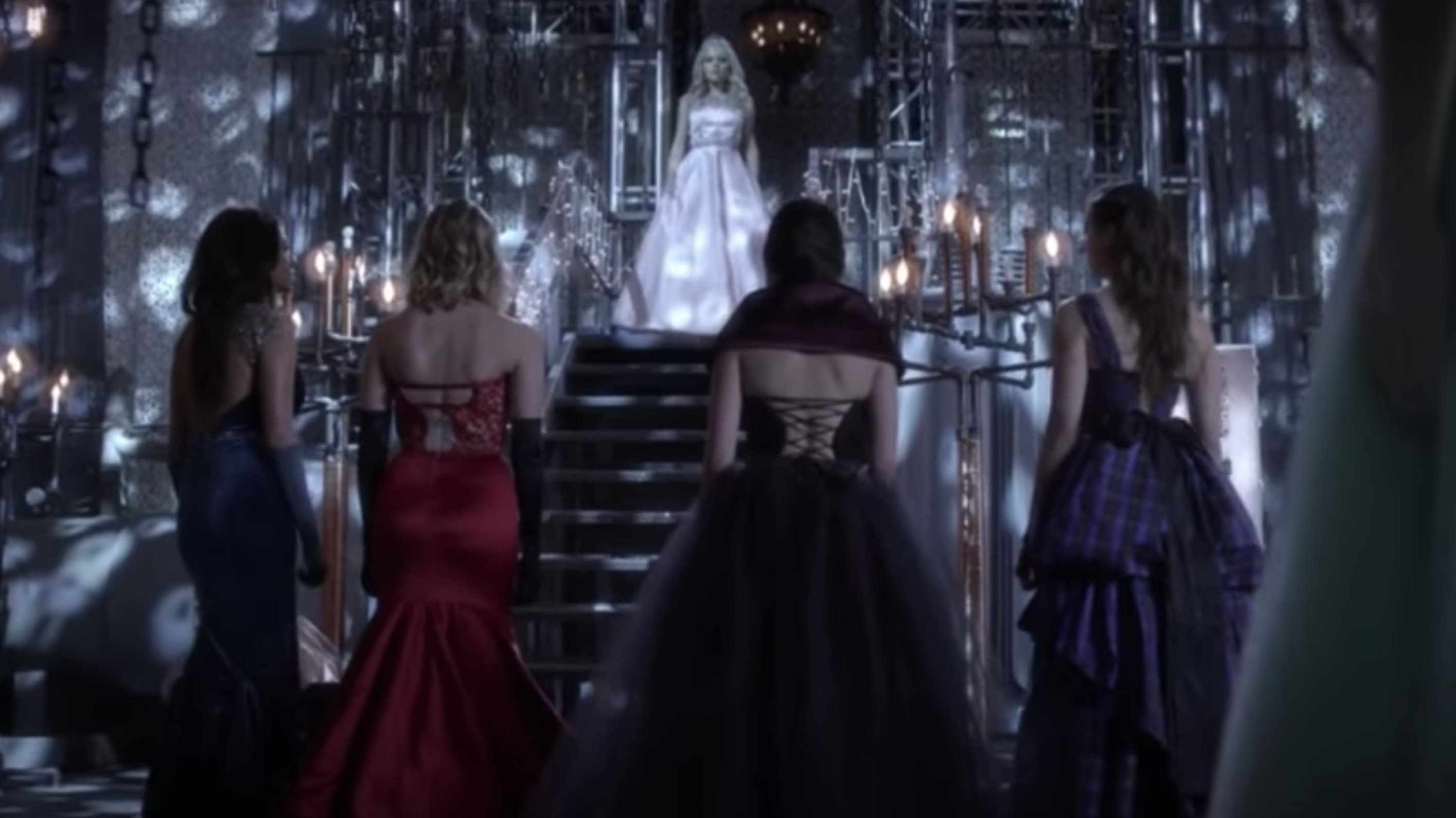 The liars at prom in A&#x27;s dollhouse