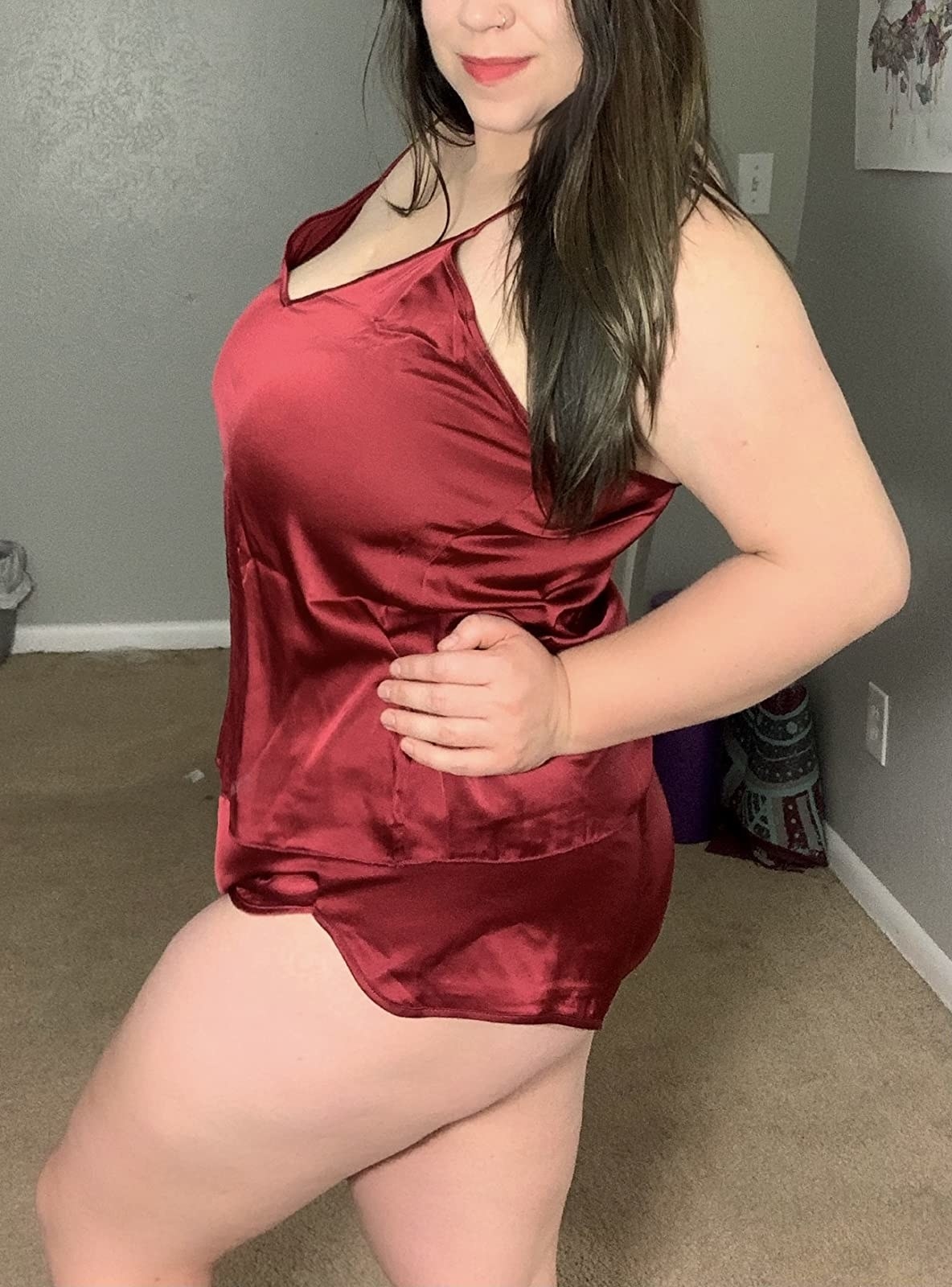 Reviewer wearing red set