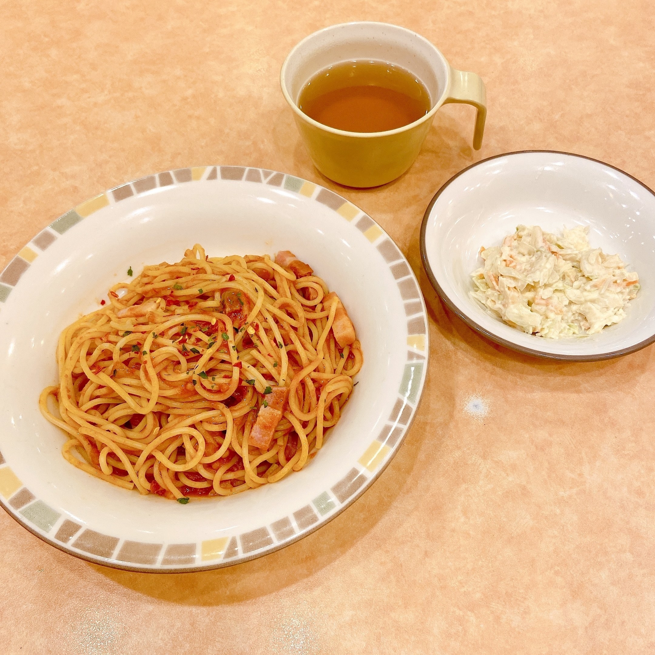 このボリュームはえぐいって サイゼリヤの 満腹パスタ 相変わらずコスパの鬼だった