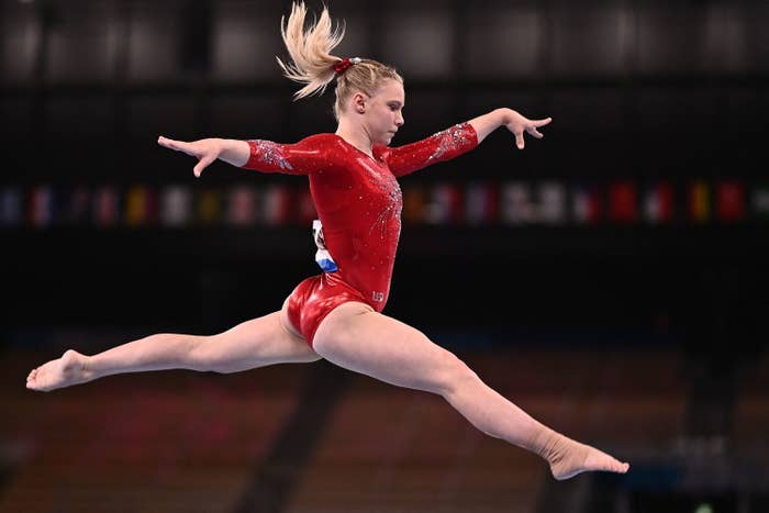 Mykayla Skinner in the air during the artistic gymnastics balance beam event