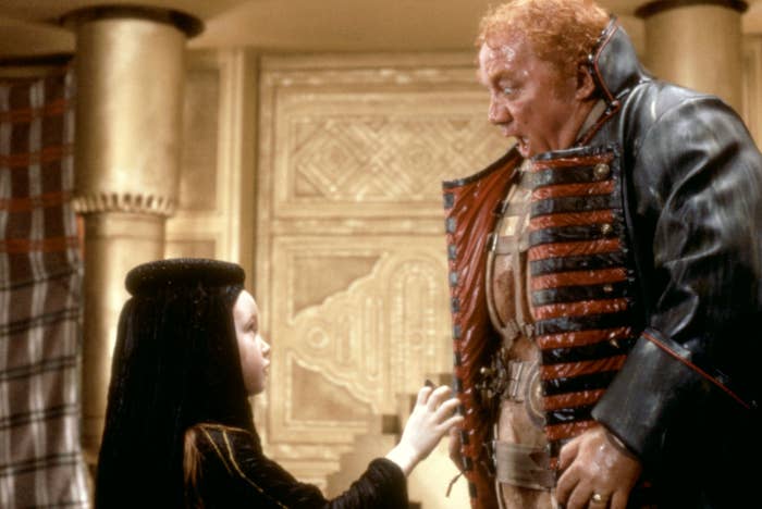 A screenshot from Dune where Alicia can be seen as a little girl