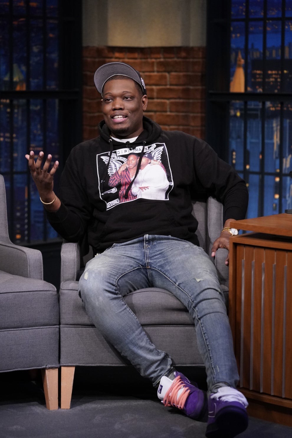 Michael Che Facing Backlash For Simone Biles Jokes