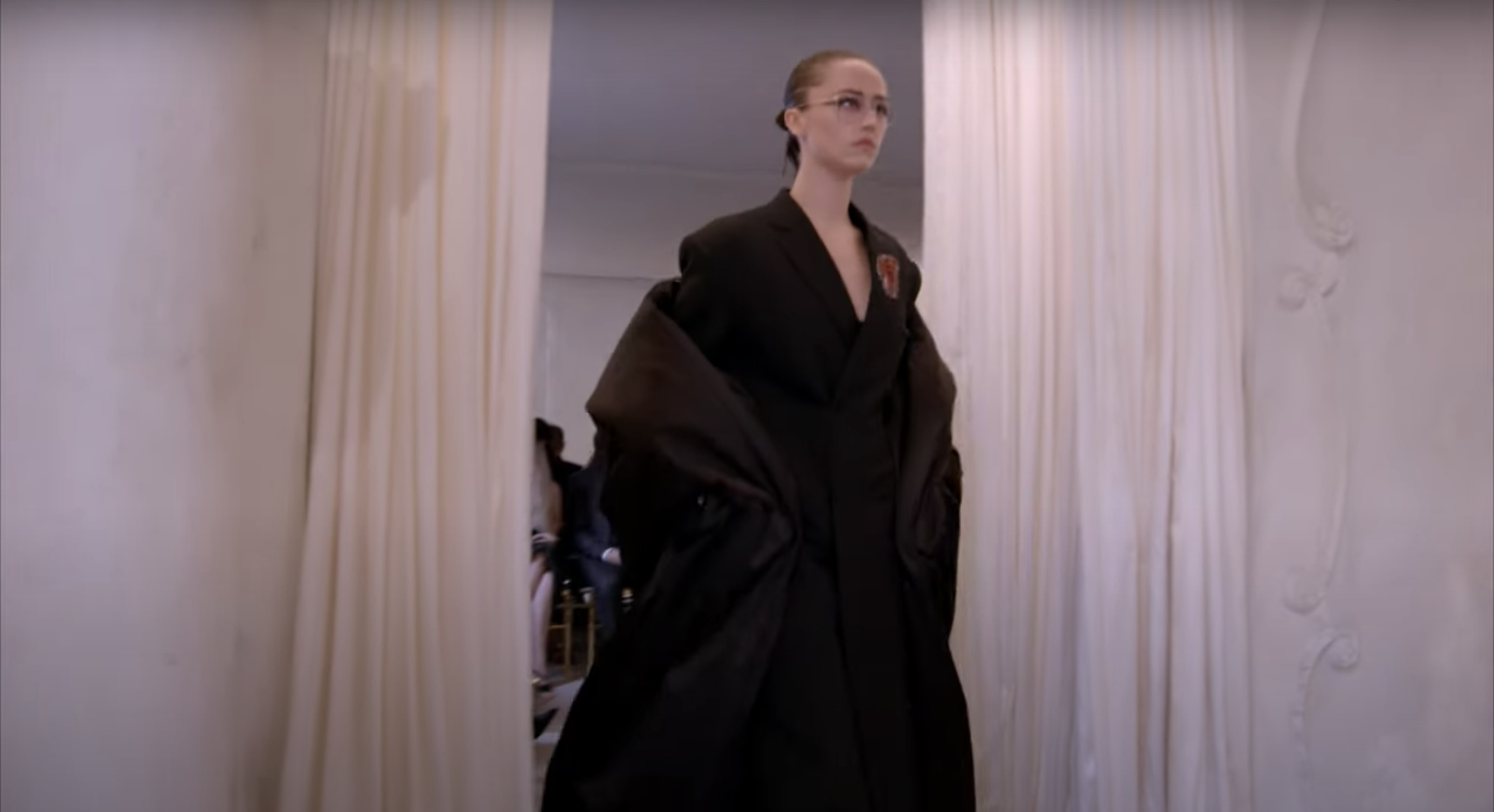 Ella Emhoff walks the runway at Balenciaga&#x27;s 50th Couture Collection during 2021 Paris Fashion Week