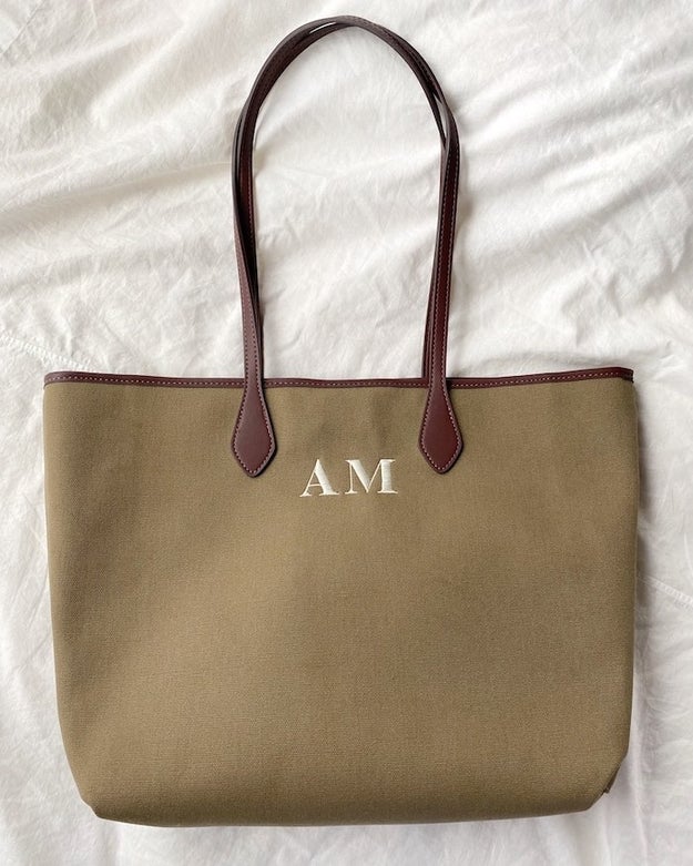 荷物が多い日でも安心 Zaraの 大容量トートバッグ ノートpcが余裕で入るビッグサイズです Buzzfeed Japan Goo ニュース