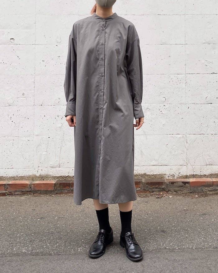 今から秋まで着回せる ユニクロの シャツワンピース は大人っぽいデザインが素敵
