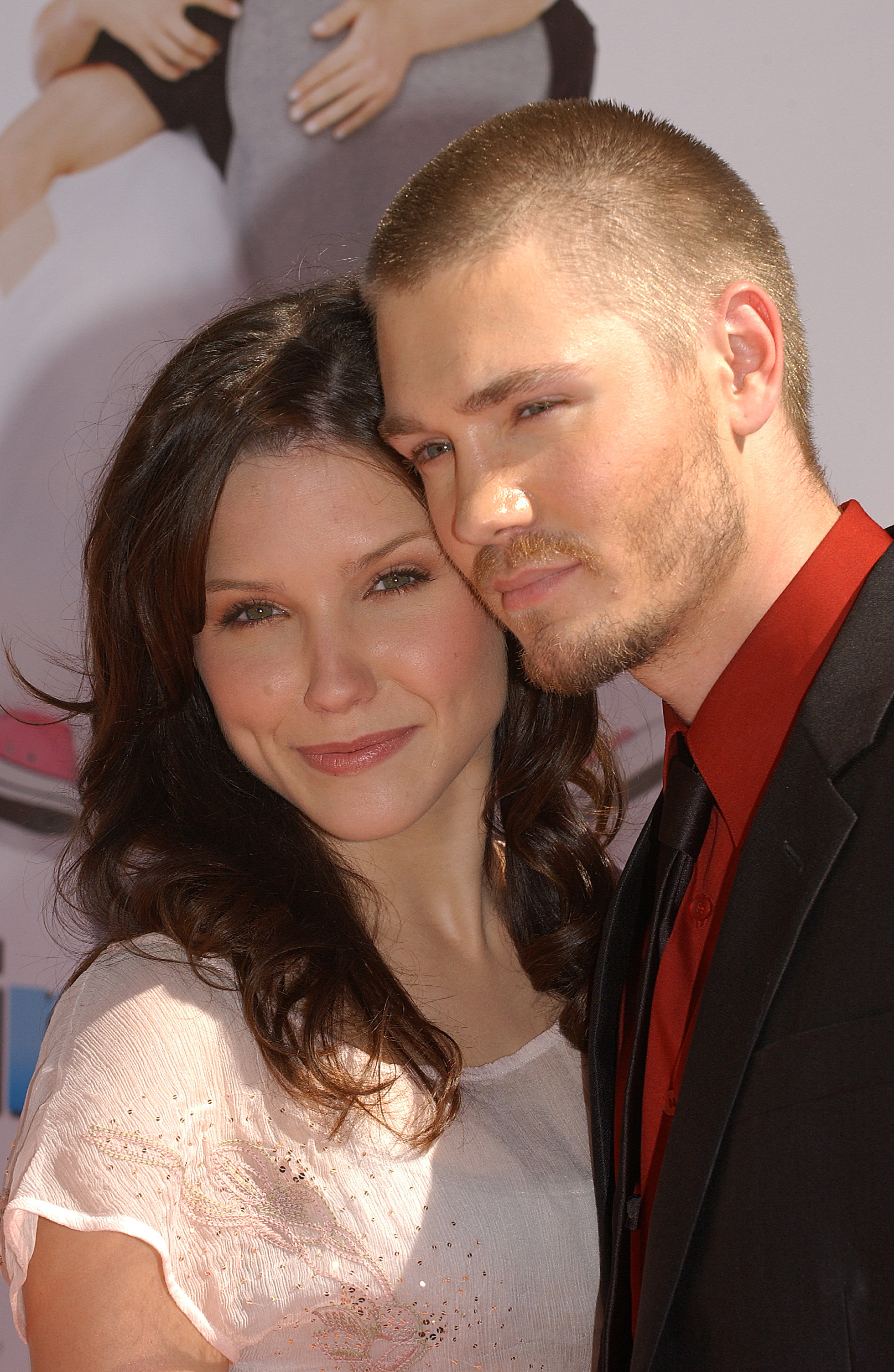 Sophia Bush and Chad Michael Murray hugging on the red carpet