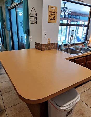 reviewer photograph showing their brownish countertop