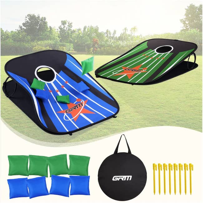 the collapsible cornhole game set