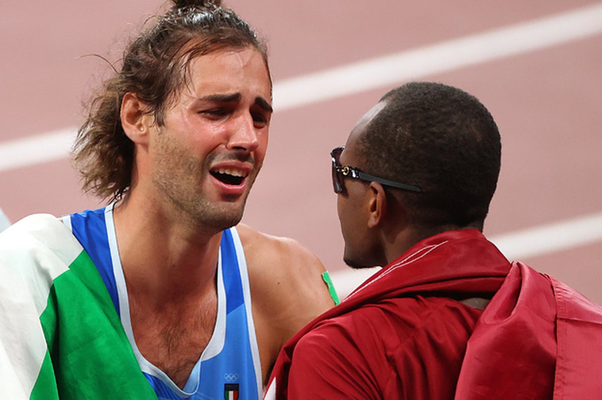 The Moment These Two Olympians Decided To Share A Gold Medal Is So Joyful