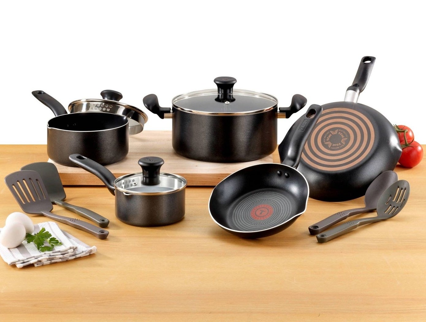 The cookware set