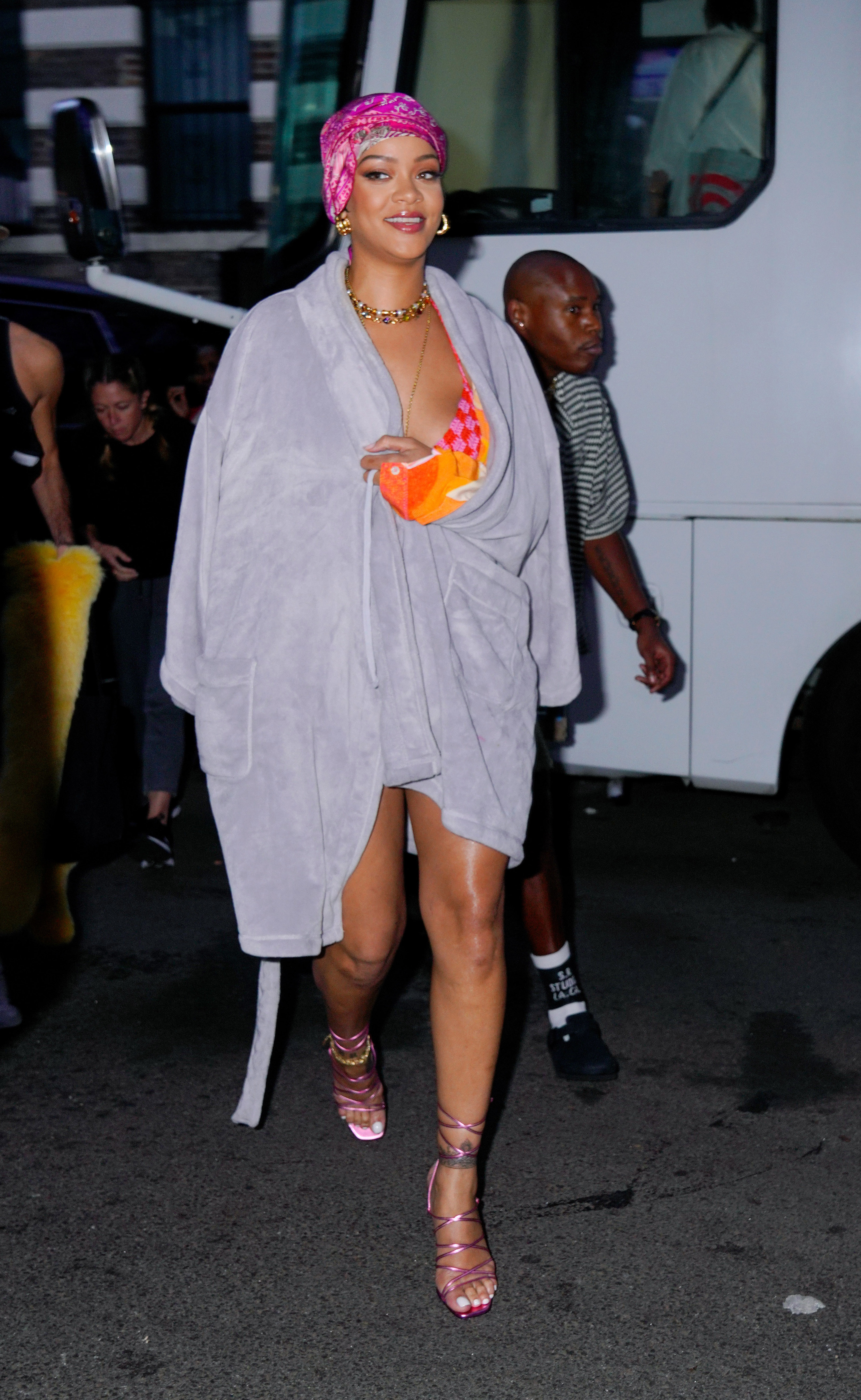 蕾哈娜（Rihanna）于2021年7月在纽约市外面拍摄