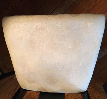 the cushion with stains gone