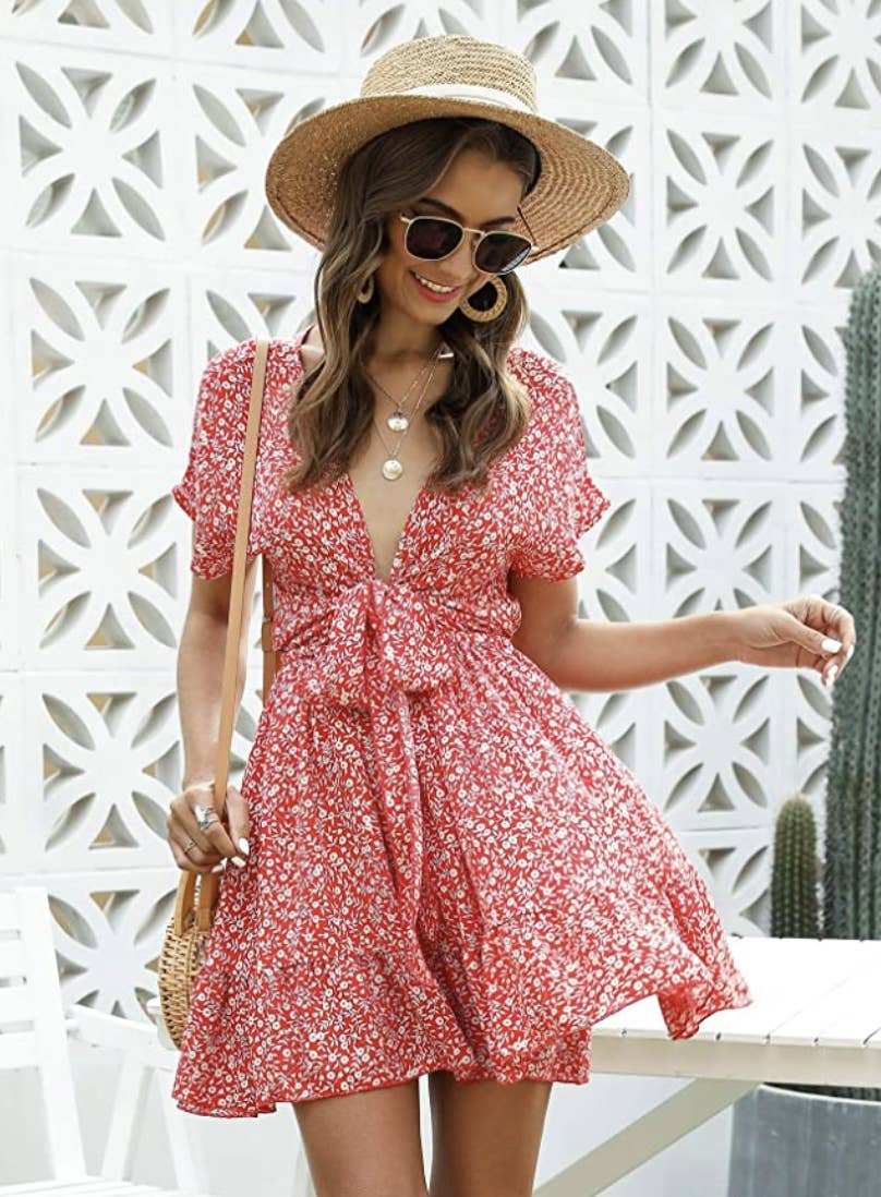 24 Floral Dresses That Are Cute And Comfortable