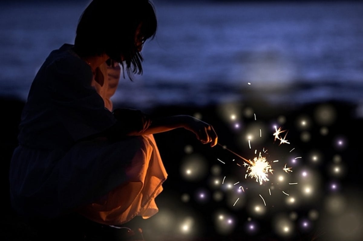 花火の写真が 幻想的で凄く綺麗 美しすぎる 夏の魔法 に息を飲む