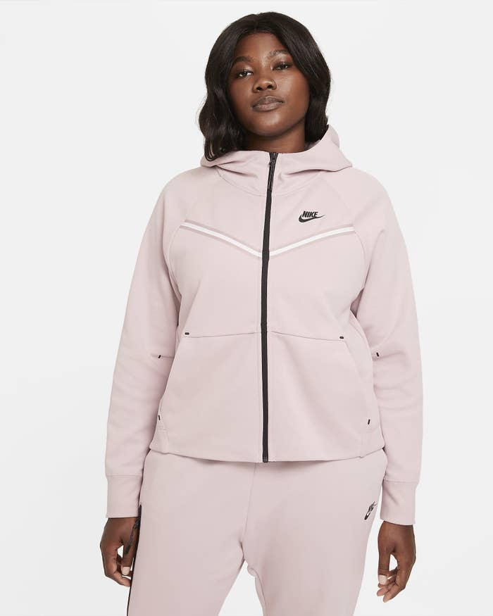 30 Things From Nike That’ll Upgrade Your Workout Wardrobe