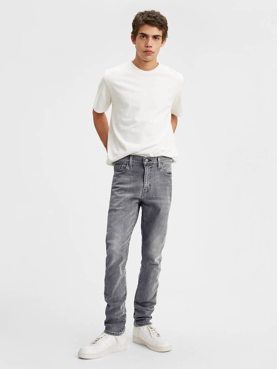 Get Up To 75% Off At Levi's Warehouse Sale