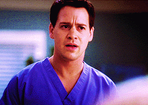 George O&#x27;Malley from Grey&#x27;s Anatomy looking confused