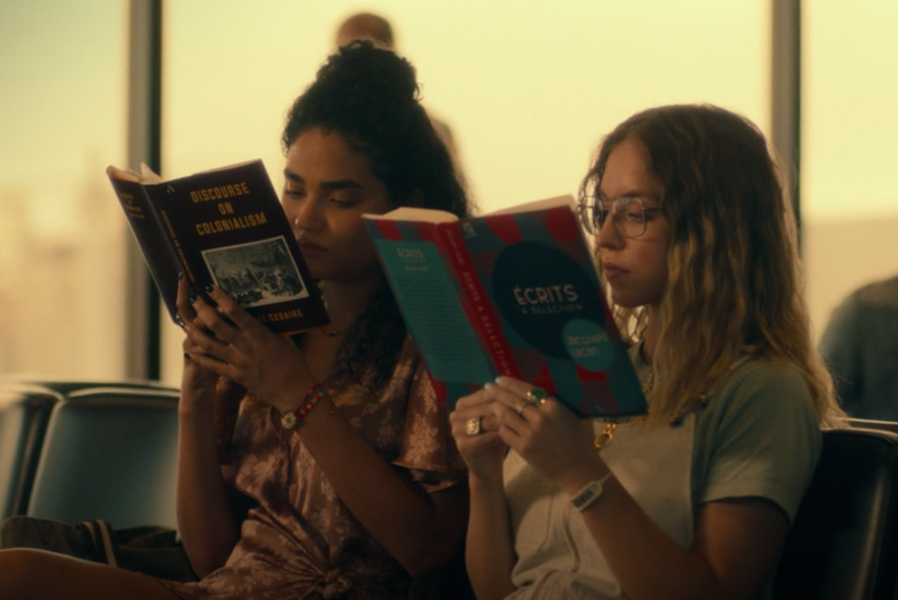 All The Books Mentioned In "The White Lotus"