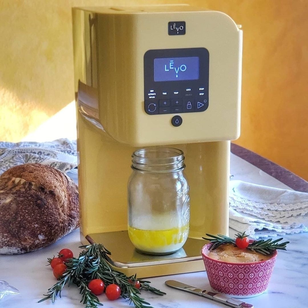 the yellow oil infusing machine