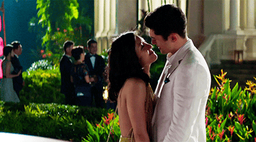 Nick and Rachel kissing