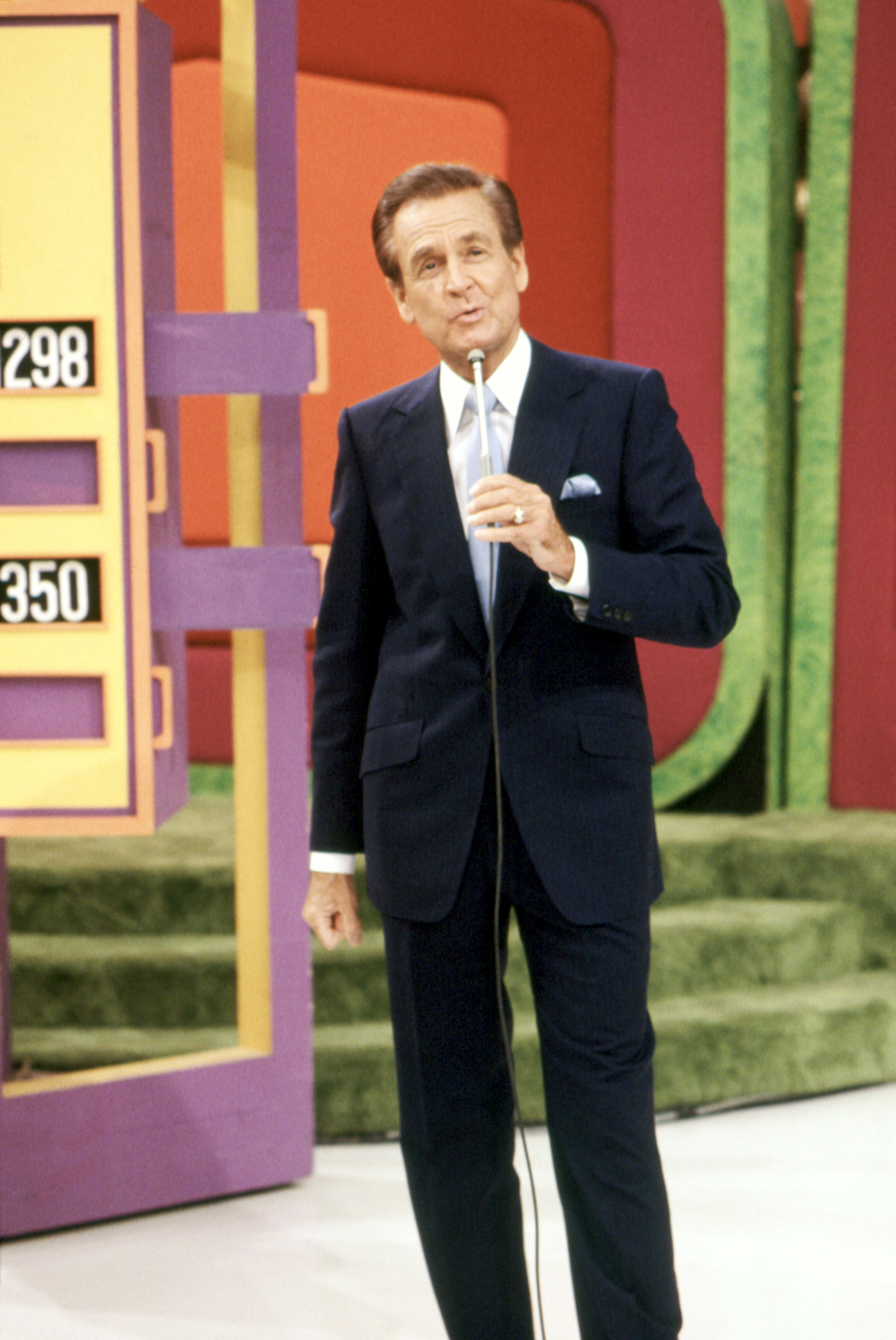 Bob Barker hosting the price is right