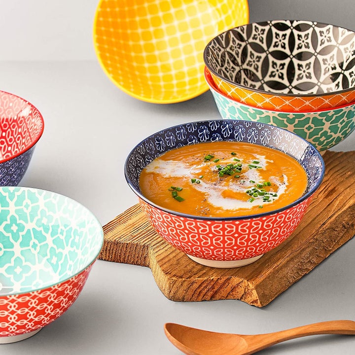 several clashed pattern bowls 