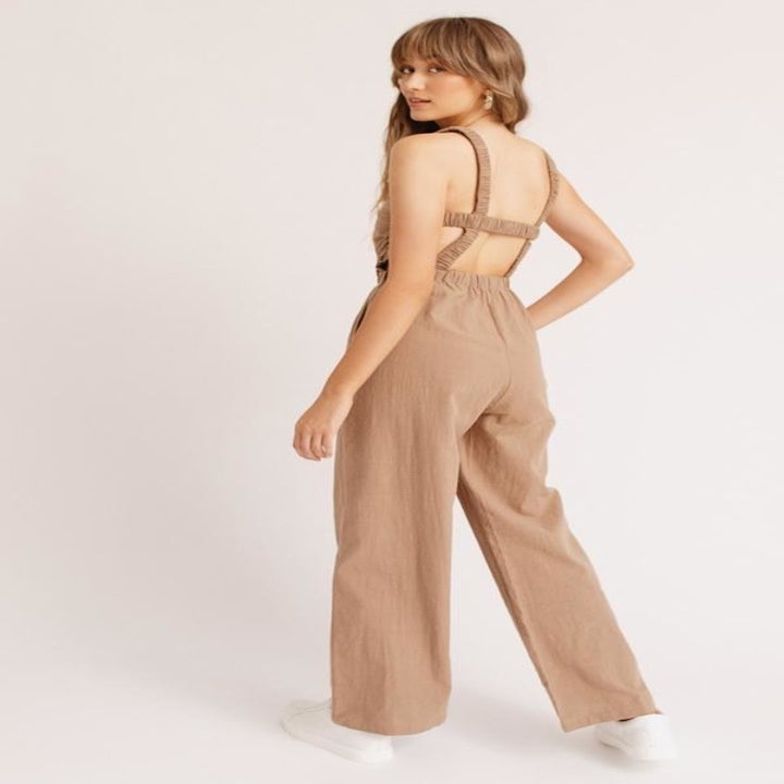 brown overall like jumpsuit 
