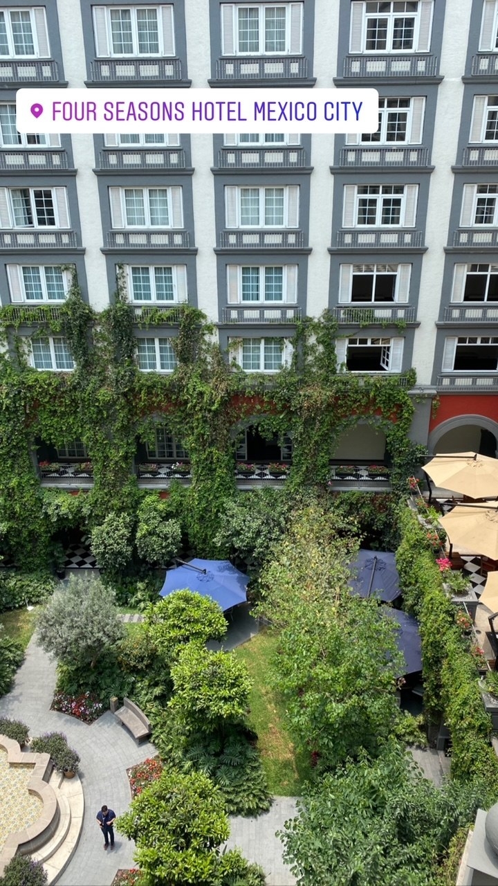 The courtyard at the Four Seasons in Mexico City.