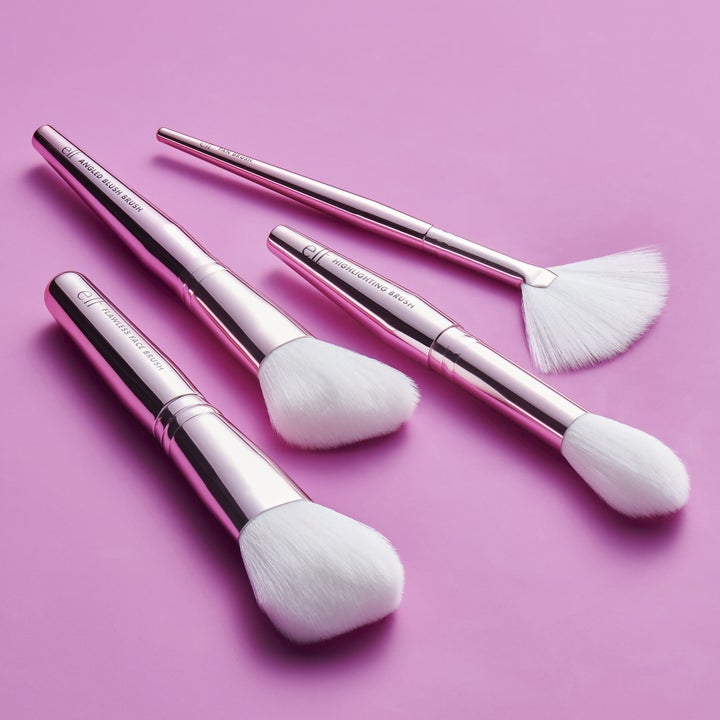 15 Best Places To Buy Makeup Brushes Online
