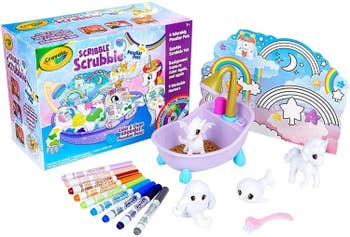 The coloring set with blank toys, a tub, markers and a standing play mat