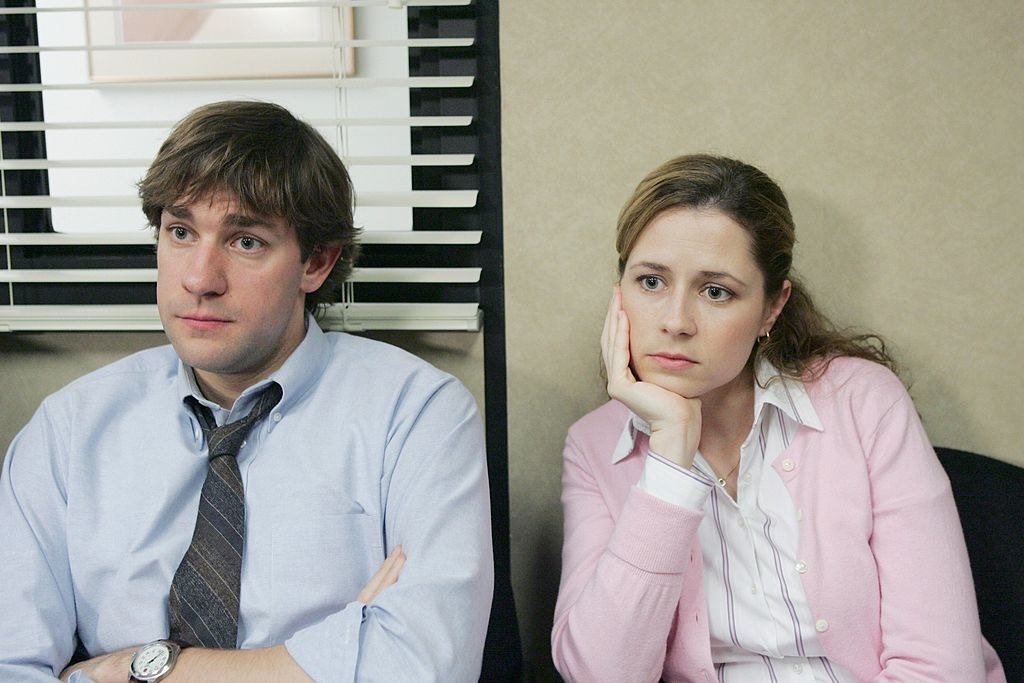 Jim and Pam waiting for Michael