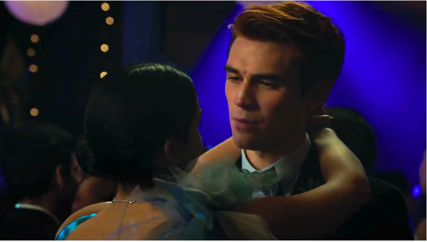 Archie and Veronica slow dancing at prom